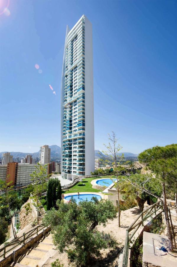 شقة Skyline 11 Sunny Balcony With Stunning Sea Views بينايدورم المظهر الخارجي الصورة