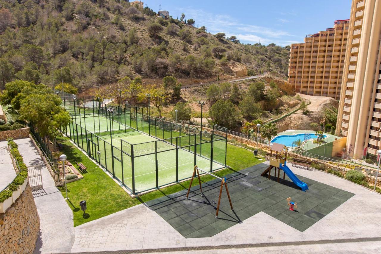 شقة Skyline 11 Sunny Balcony With Stunning Sea Views بينايدورم المظهر الخارجي الصورة