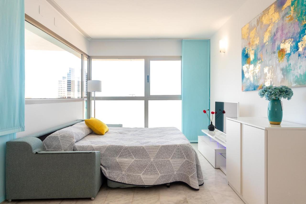 شقة Skyline 11 Sunny Balcony With Stunning Sea Views بينايدورم المظهر الخارجي الصورة